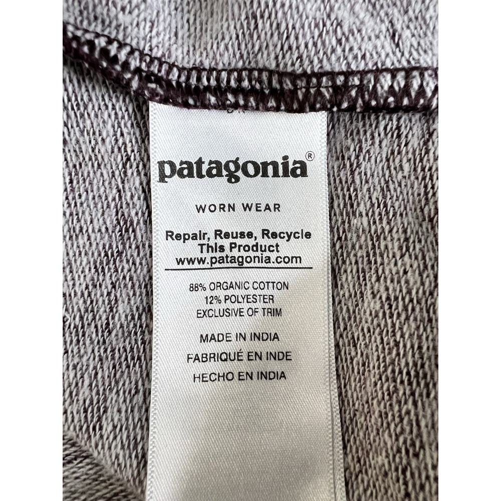 PATAGONIA ORGANIC COTTON P-6 LOGO CREWNECK SHIRT GRAY RED MULTI MENS MEDIUM‎ EUC - Picture 6 of 9